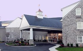 Amish View Inn & Suites